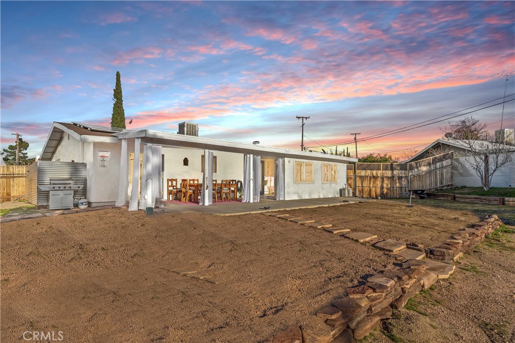 7914 Grand Yucca Valley, CA 92284 - Photo 41 of 48
