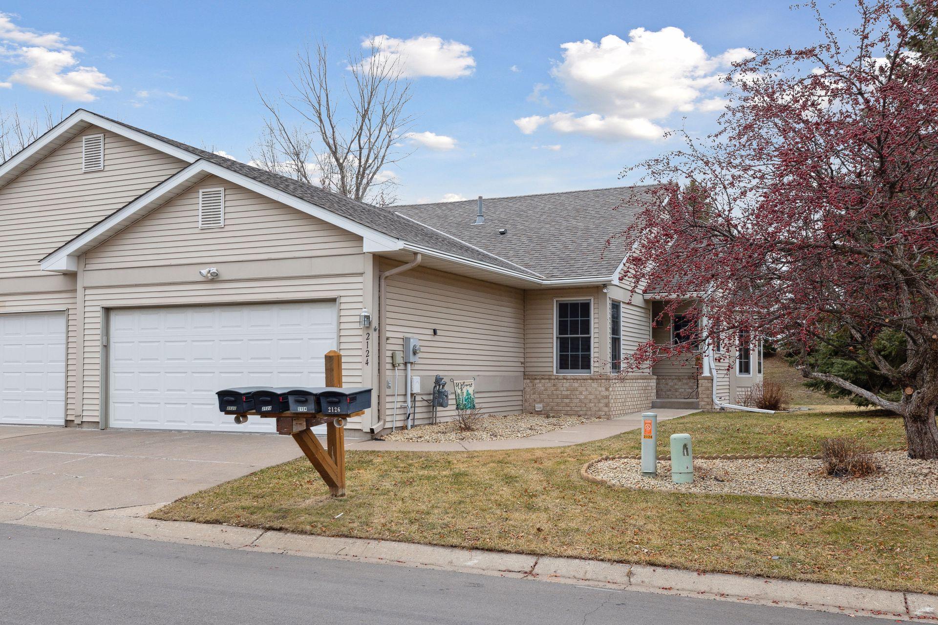 2124 Southwind Road Maplewood, MN 55109 - Photo 1 of 29 Gallery Image 1