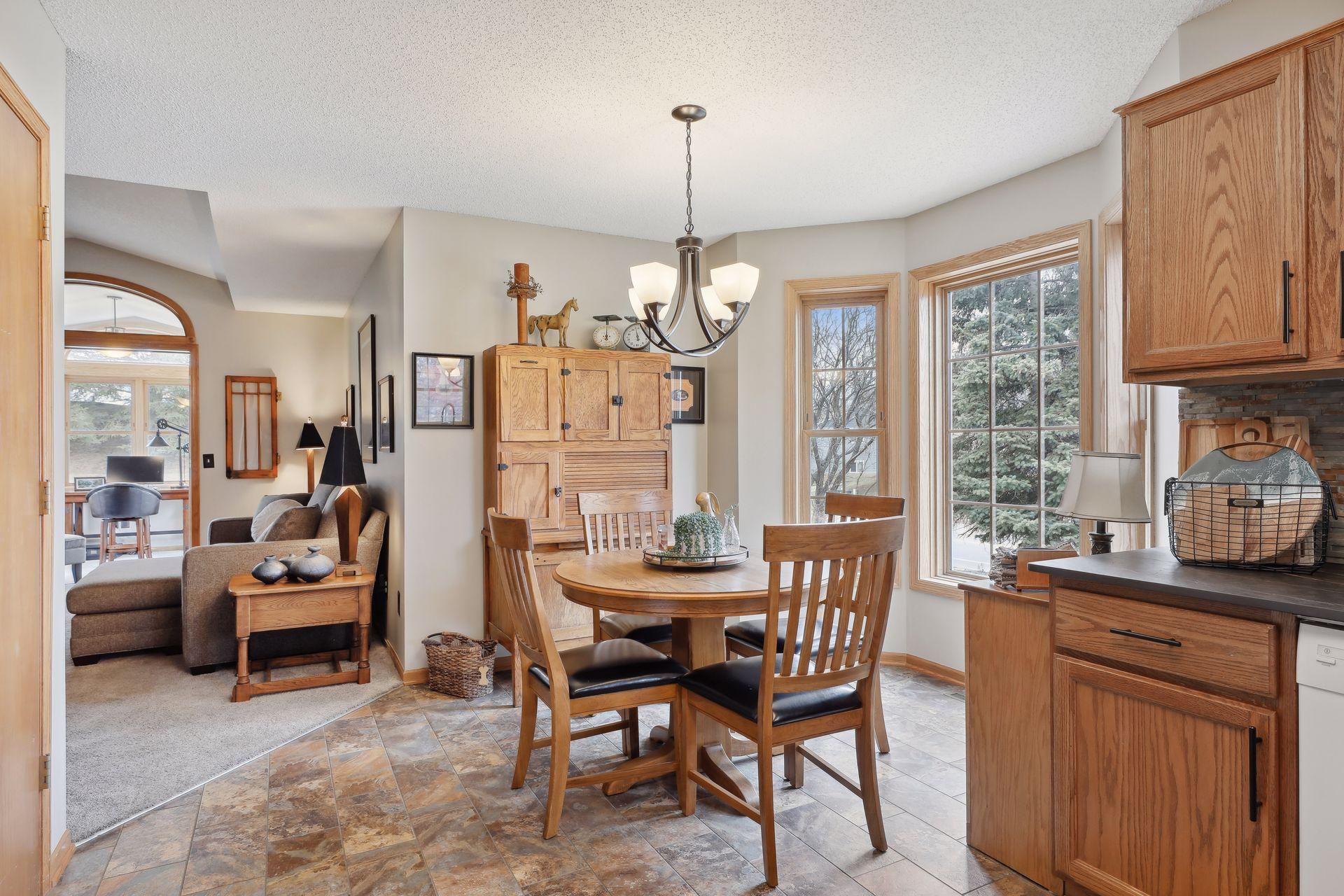2124 Southwind Road Maplewood, MN 55109 - Photo 11 of 29 Gallery Image 11