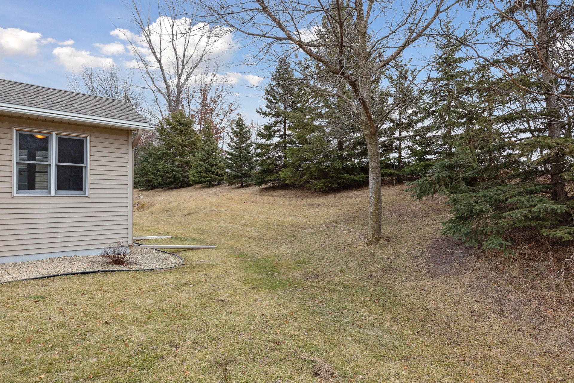 2124 Southwind Road Maplewood, MN 55109 - Photo 3 of 29 Gallery Image 3