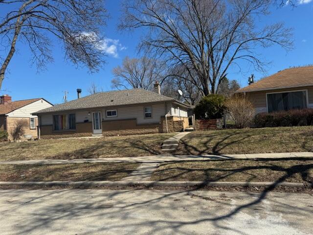 5750 North 75th Street Milwaukee, WI 53218 - Photo 3 of 3 IMG_1708
