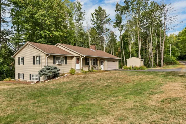$399,000 | 2 Birchwood Road, Claremont, NH 03743