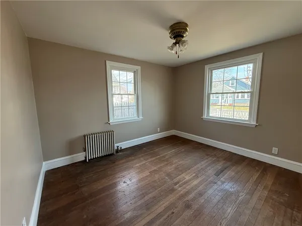 $394,000 | 207 Morse Avenue, Warwick, RI 02886