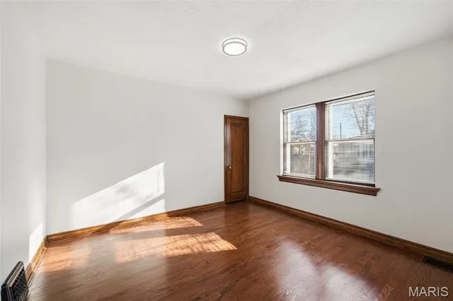 $349,900 | 8925 Eden Avenue, St. Louis, MO 63123