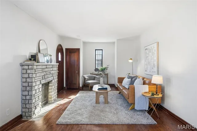 $349,900 | 8925 Eden Avenue, St. Louis, MO 63123
