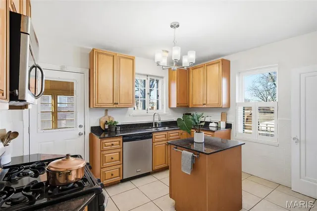 $349,900 | 8925 Eden Avenue, St. Louis, MO 63123