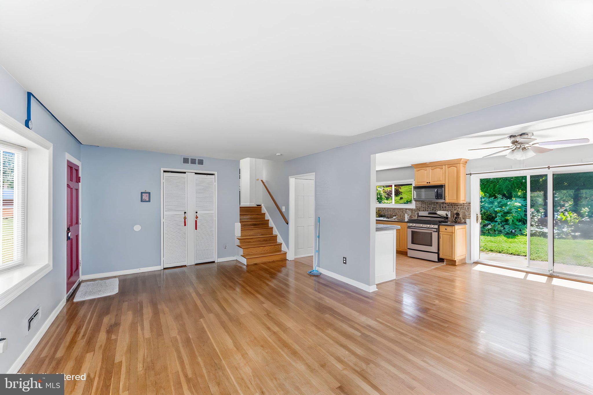 1013 Hallimont Road Catonsville, MD 21228 - Photo 9 of 34 Gallery Image 9