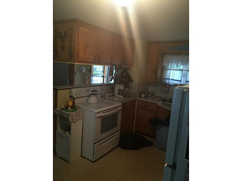 279 Collins Road Hopkinton, RI 02804 - Photo 8 of 11 Kitchen.