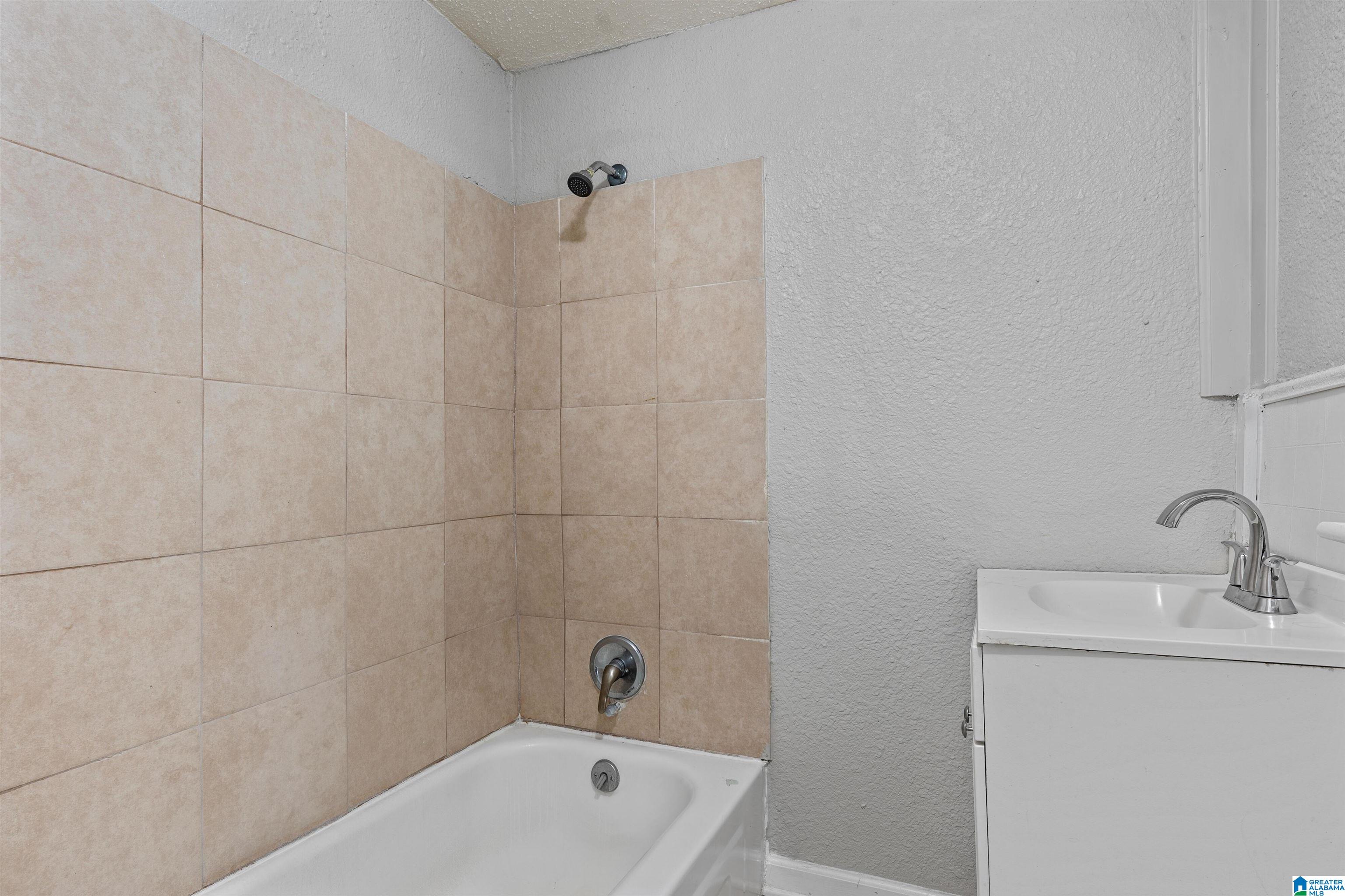 3944 40th Street North Birmingham, AL 35217 - Photo 9 of 11