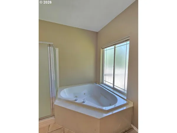 $525,000 | 212 Wagon Wheel Drive, Grants Pass, OR 97527