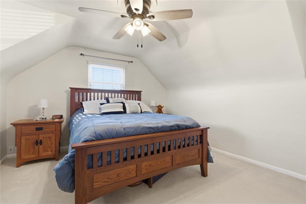 6 Suffolk Drive Coraopolis, PA 15108 - Photo 22 of 39
