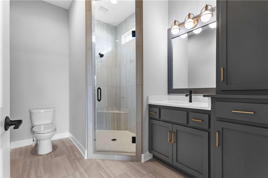 4835 Northwest Martin Street Riverside, MO 64151 - Photo 11 of 28