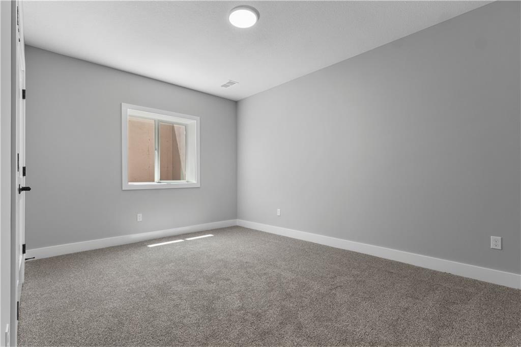 4835 Northwest Martin Street Riverside, MO 64151 - Photo 26 of 28