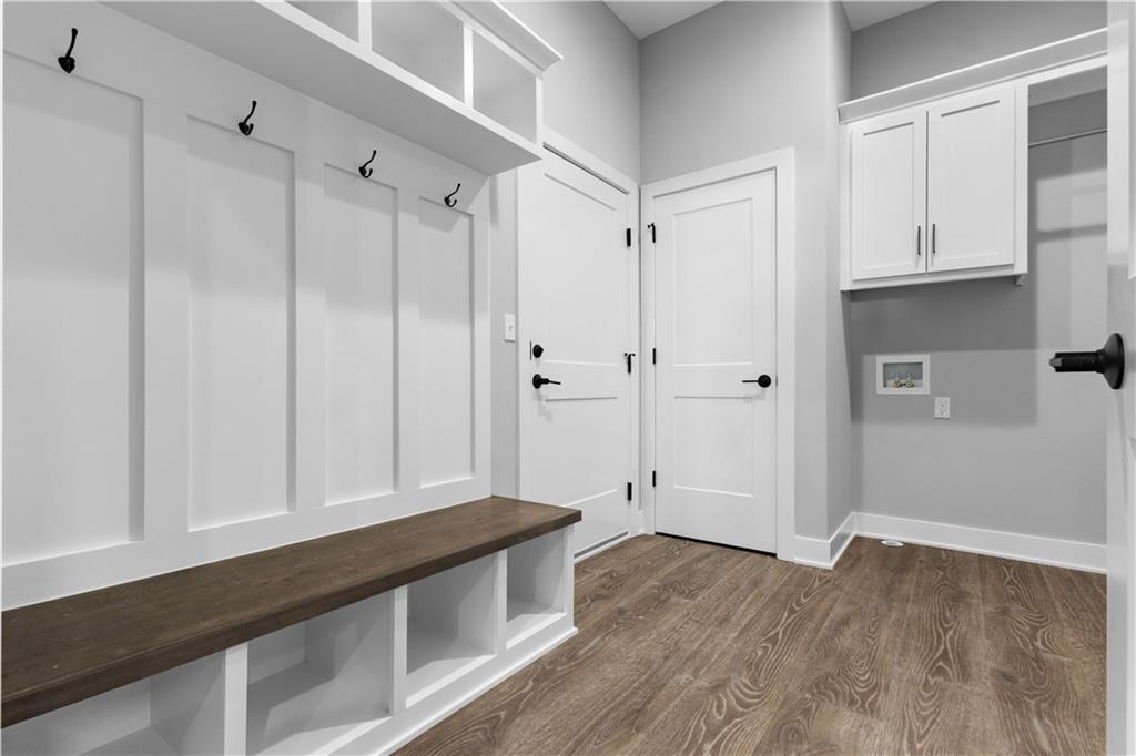 4835 Northwest Martin Street Riverside, MO 64151 - Photo 9 of 28