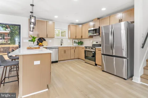 $575,000 | 1424 Regent Street, Annapolis, MD 21403
