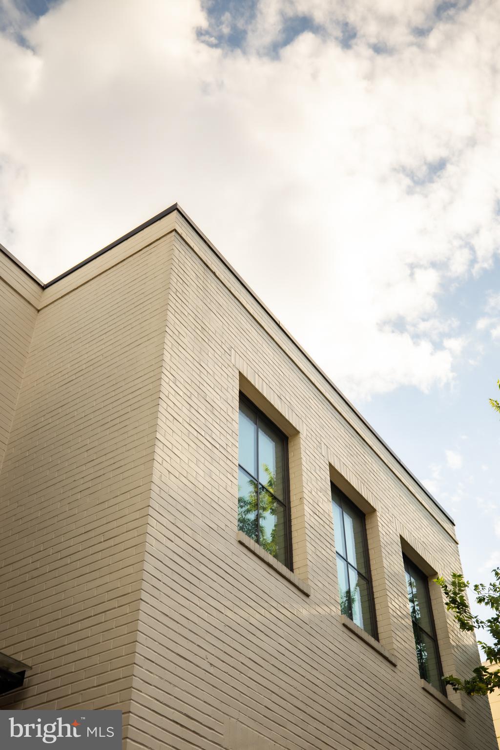 3240 Prospect Street Northwest Washington, DC 20007 - Photo 3 of 50 Meticulously built by Horizon Builders