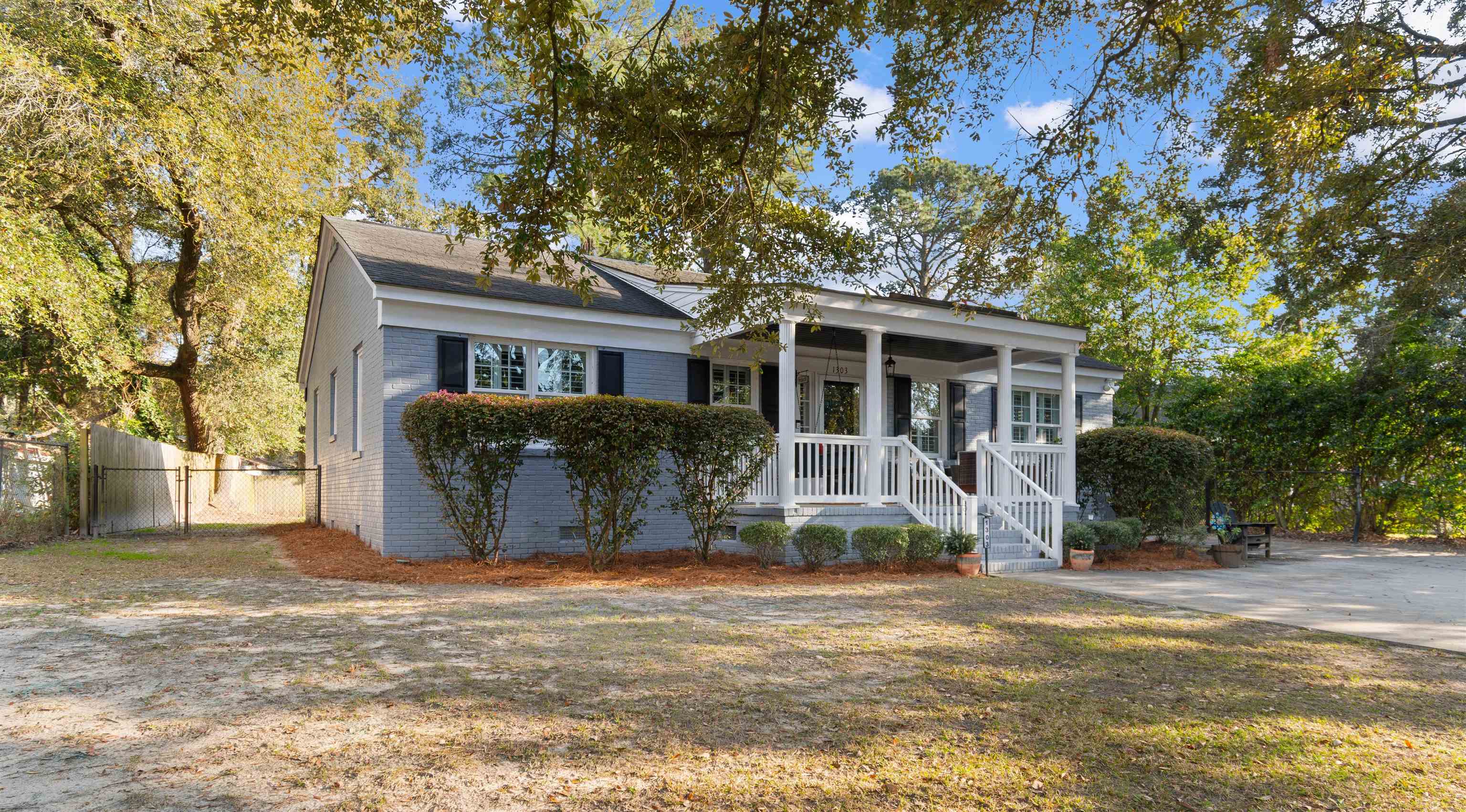 1303 Heyward Street Georgetown, SC 29440 - Photo 1 of 29