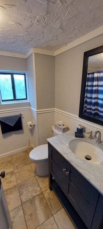 8 Cuba Road Worcester, MA 01603 - Photo 17 of 24 Gallery Image 17