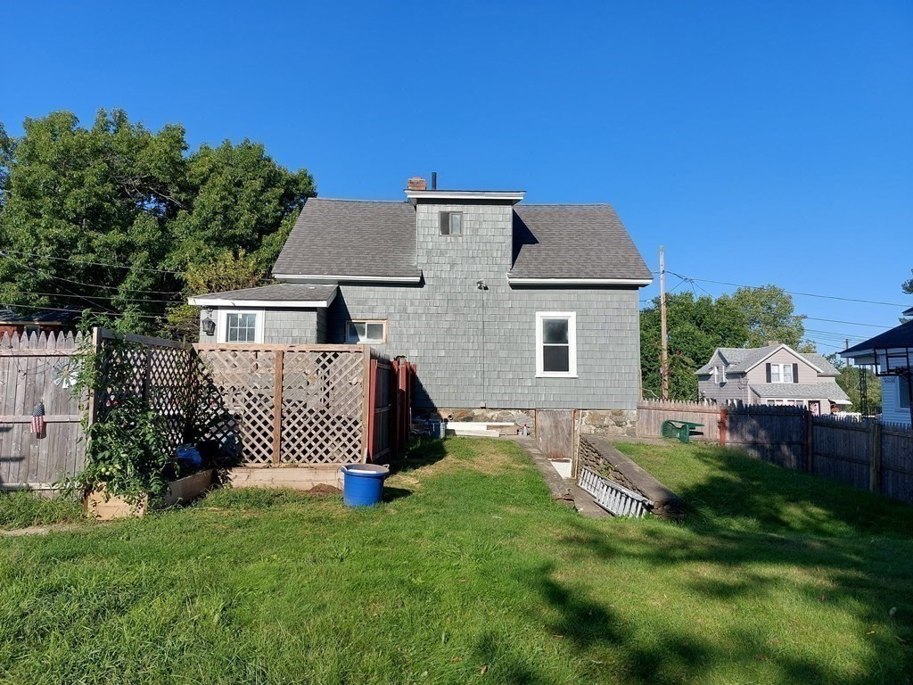 8 Cuba Road Worcester, MA 01603 - Photo 23 of 24 Gallery Image 23