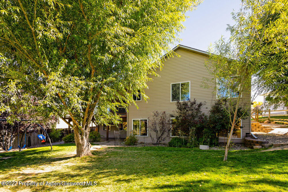 1325 Firethorn Drive Rifle, CO 81650 - Photo 30 of 30 1325Firethorn_WEB_22101727