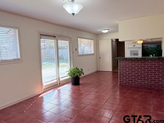 534 Fair Lane Tyler, TX 75701 - Photo 13 of 30 a view of an empty room with a window