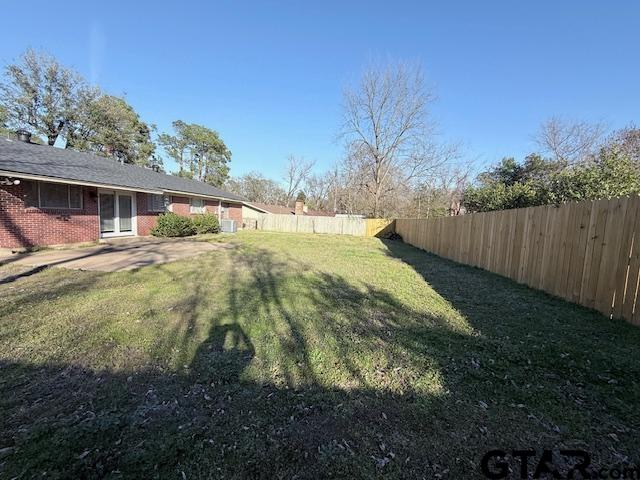 534 Fair Lane Tyler, TX 75701 - Photo 29 of 30 a backyard of a house with table and chairs
