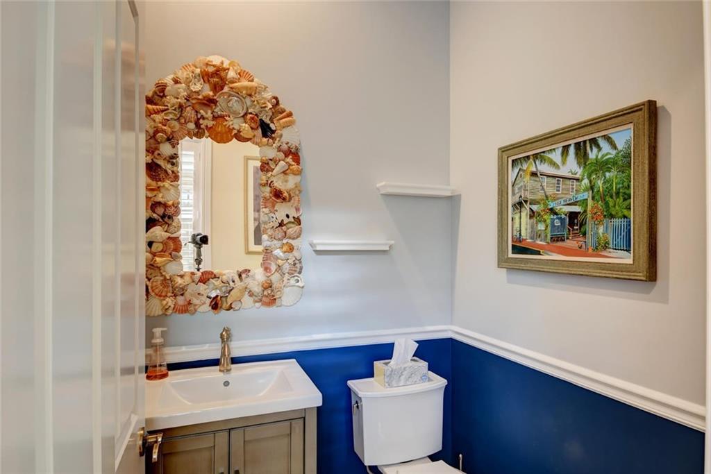 595 Southwest Harbor Street Stuart, FL 34997 - Photo 35 of 62 Gallery Image 35