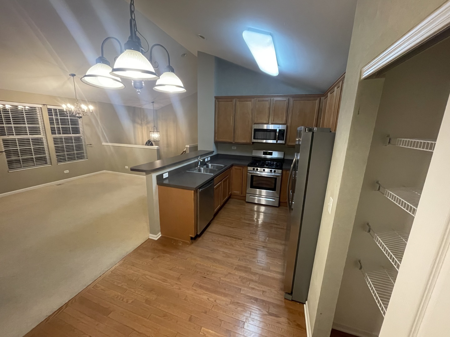 2440 Emily Lane Elgin, IL 60124 - Photo 3 of 8