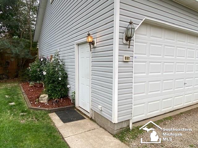 11317 Finzel Road Carleton, MI 48117 - Photo 8 of 40 Gallery Image 8