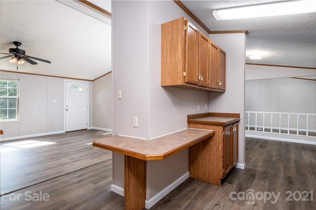 4411 North Olivers Cross Road Maiden, NC 28650 - Photo 7 of 22 Gallery Image 7