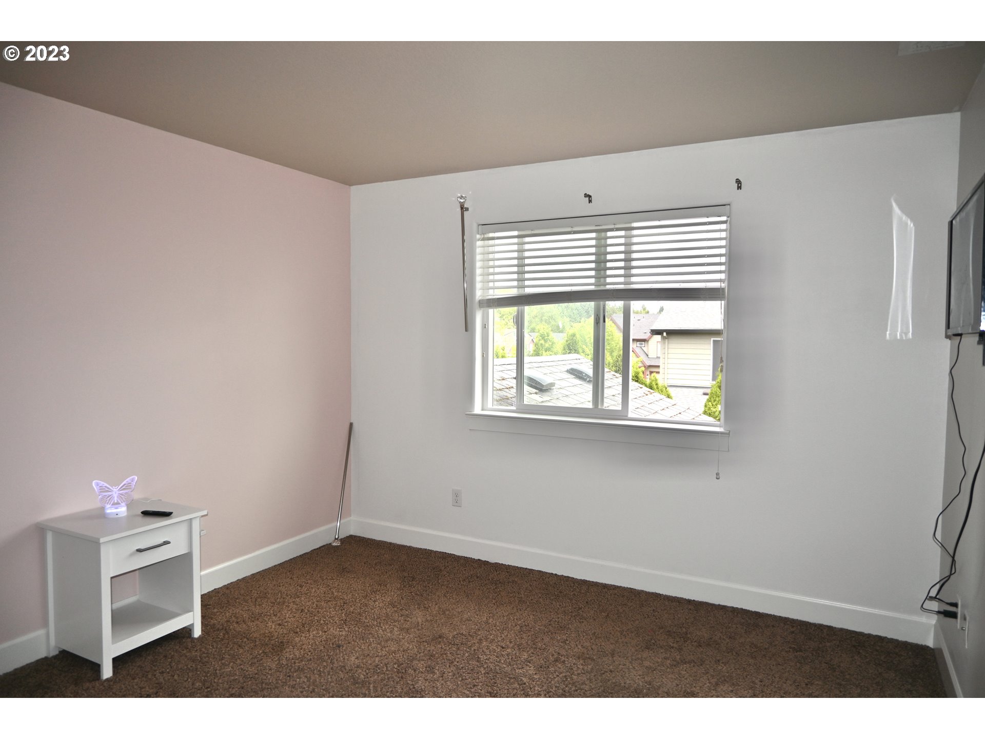 3623 Comiskey Street Forest Grove, OR 97116 - Photo 31 of 43 a view of an empty room with a window