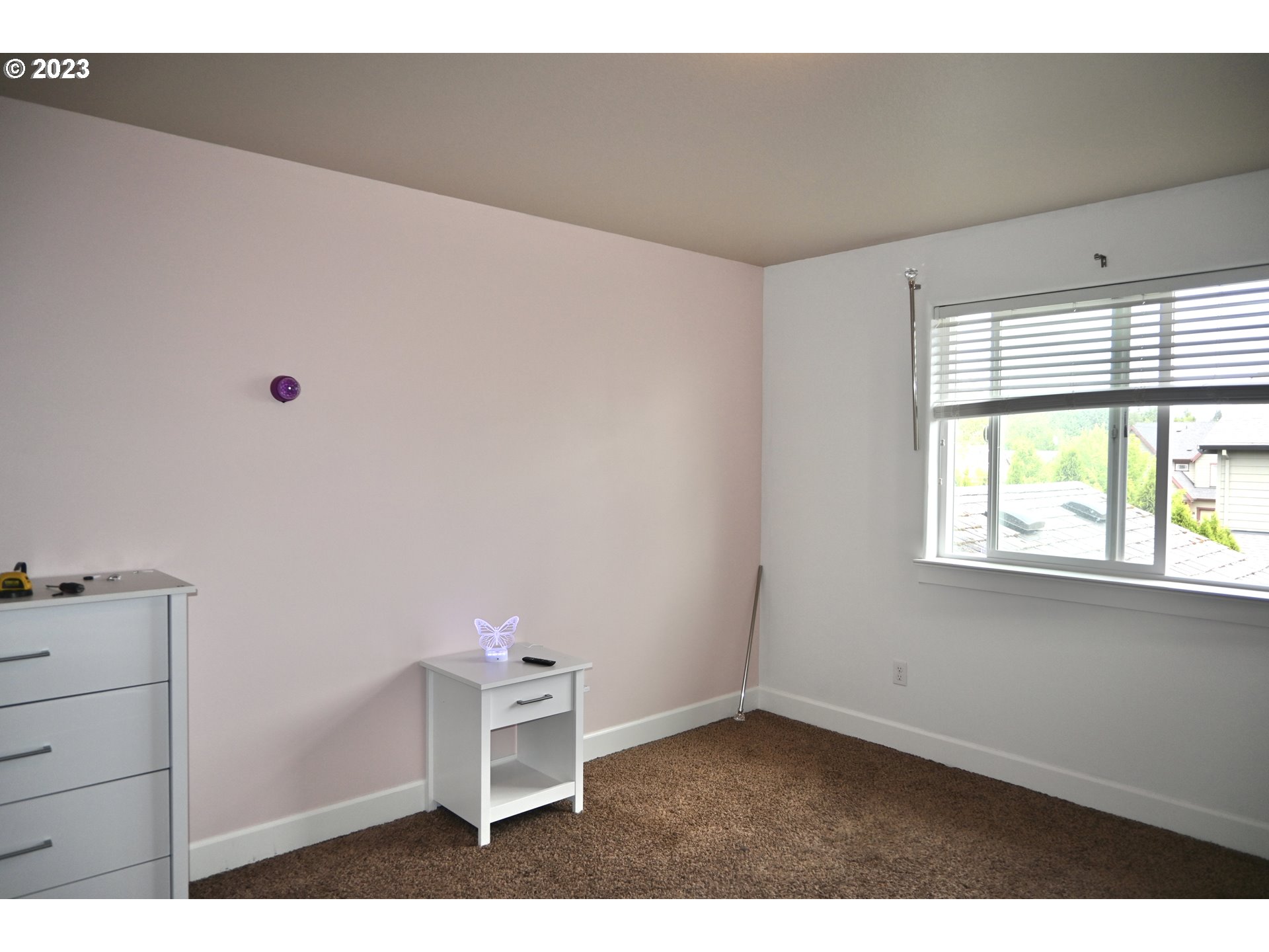 3623 Comiskey Street Forest Grove, OR 97116 - Photo 33 of 43 a view of an empty room with a window