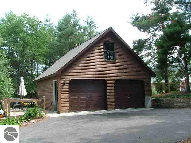 4848 Ridgewater Run Traverse City, MI 49685 - Photo 3 of 8 1666587-2.JPG
