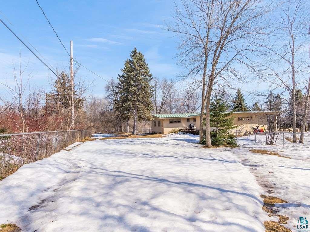 3021 London Road Duluth, MN 55804 - Photo 4 of 35 Fenced Backyard