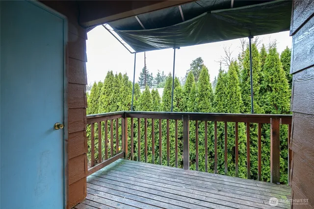 $900,000 | 718 10th Street Southeast, Puyallup, WA 98372