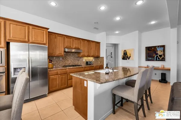 $679,000 | 105 Shoreline Drive, Rancho Mirage, CA 92270