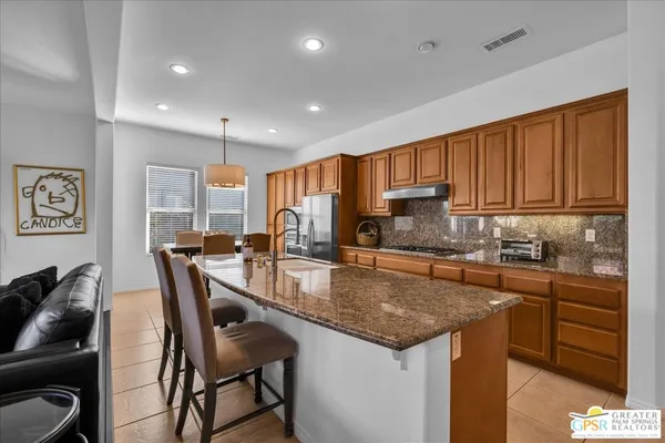 $679,000 | 105 Shoreline Drive, Rancho Mirage, CA 92270