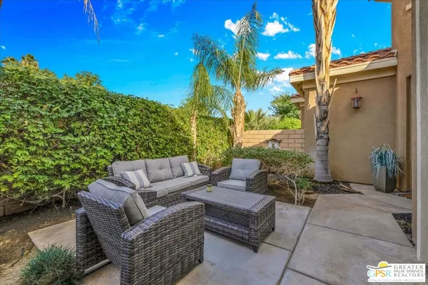 $679,000 | 105 Shoreline Drive, Rancho Mirage, CA 92270