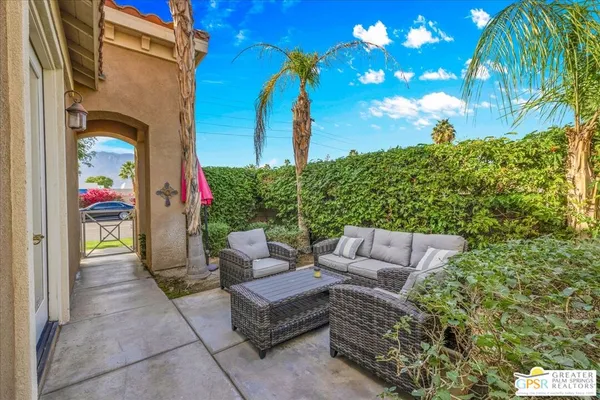 $679,000 | 105 Shoreline Drive, Rancho Mirage, CA 92270