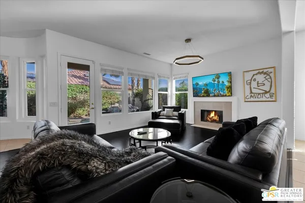 $679,000 | 105 Shoreline Drive, Rancho Mirage, CA 92270