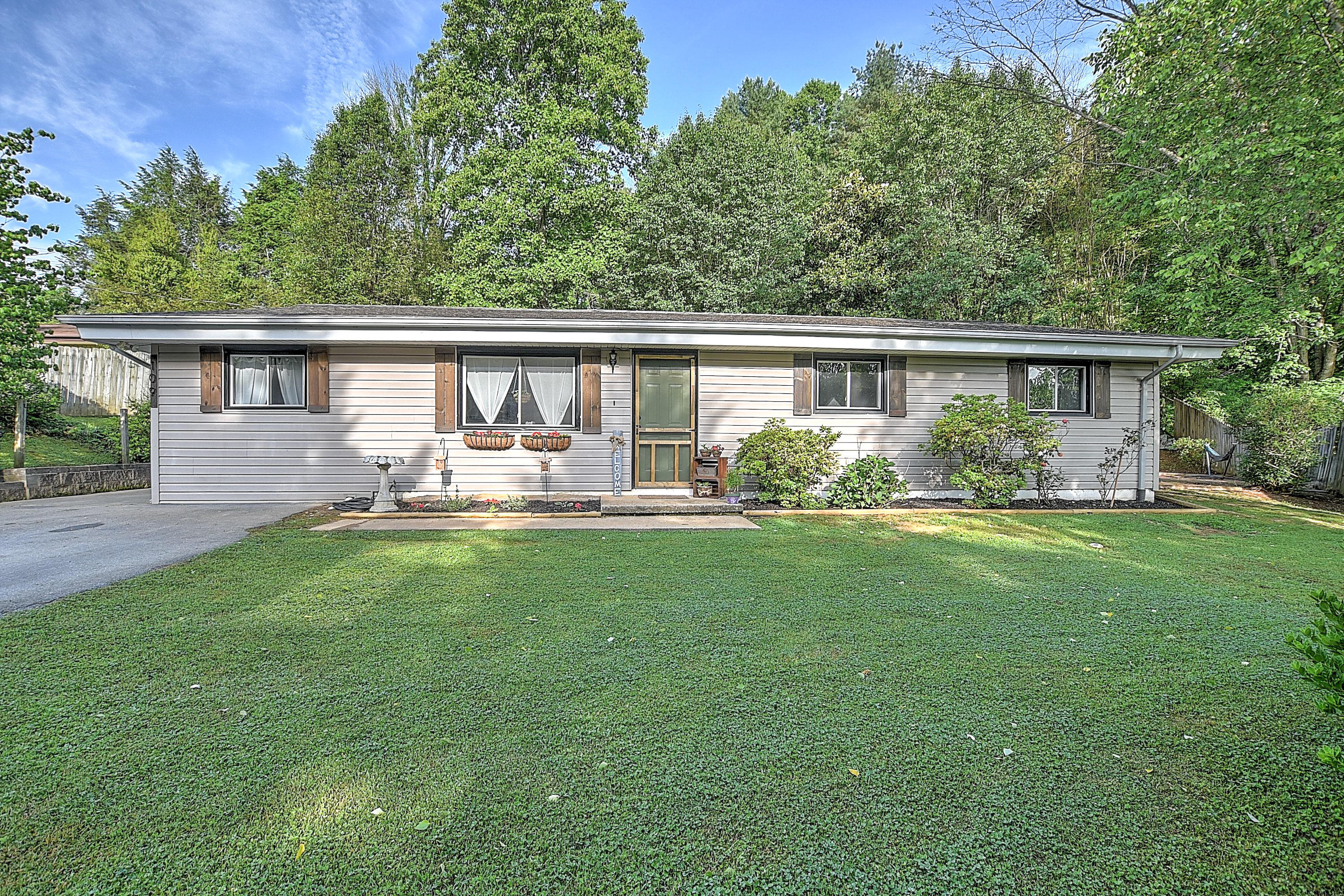 109 Cleveland Road Gray, TN 37615 - Photo 1 of 35 109 Cleveland-3