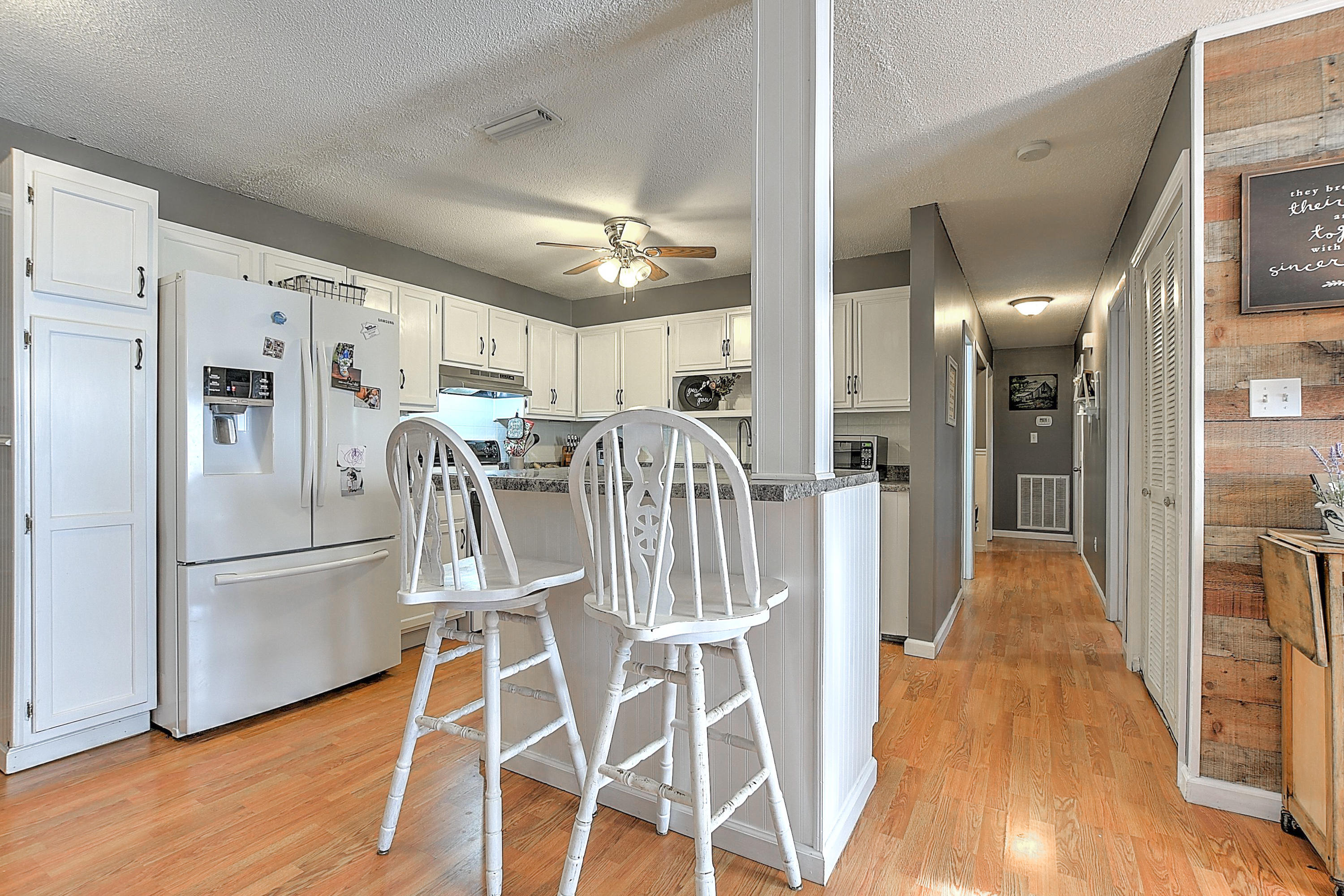 109 Cleveland Road Gray, TN 37615 - Photo 6 of 35 109 Cleveland-10