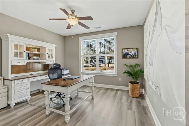 $949,000 | 542 Linkside Lake Drive, Richmond Hill, GA 31324