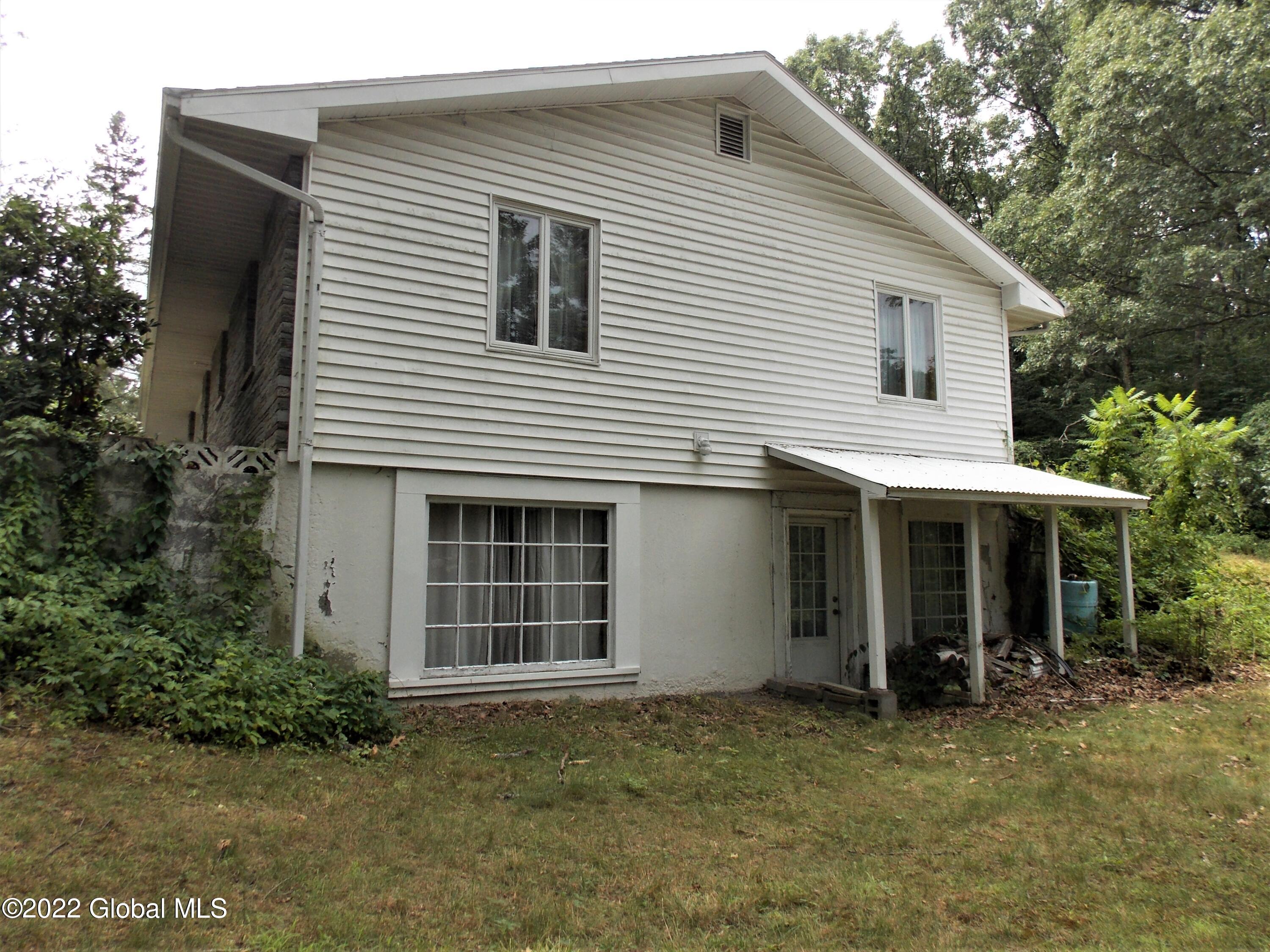 617 Grooms Road Clifton Park, NY 12065 - Photo 19 of 22 DSCN7641