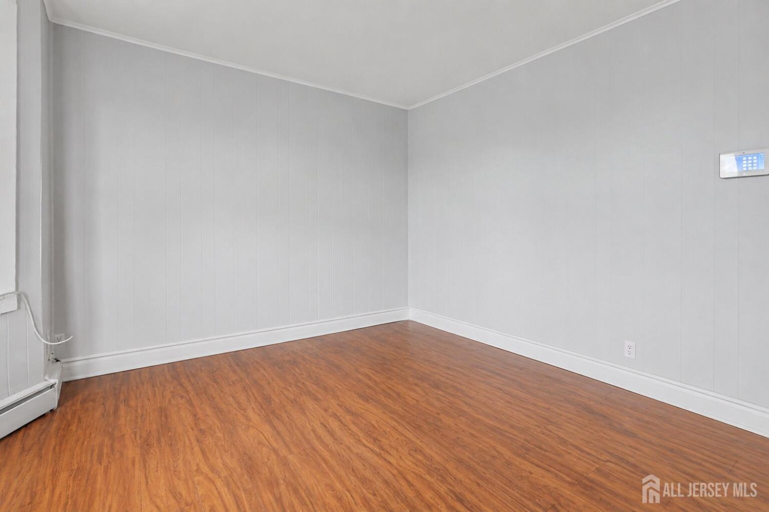 738 Edgar Road Elizabeth, NJ 07202 - Photo 6 of 23
