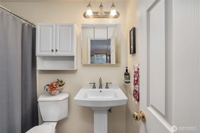 $350,000 | 11045 Southeast 249th Court, Unit 2A, Kent, WA 98030