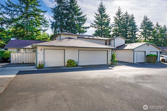 $350,000 | 11045 Southeast 249th Court, Unit 2A, Kent, WA 98030