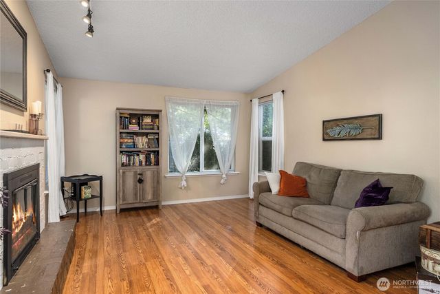 $350,000 | 11045 Southeast 249th Court, Unit 2A, Kent, WA 98030