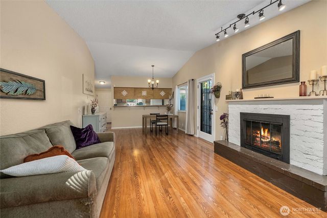 $350,000 | 11045 Southeast 249th Court, Unit 2A, Kent, WA 98030