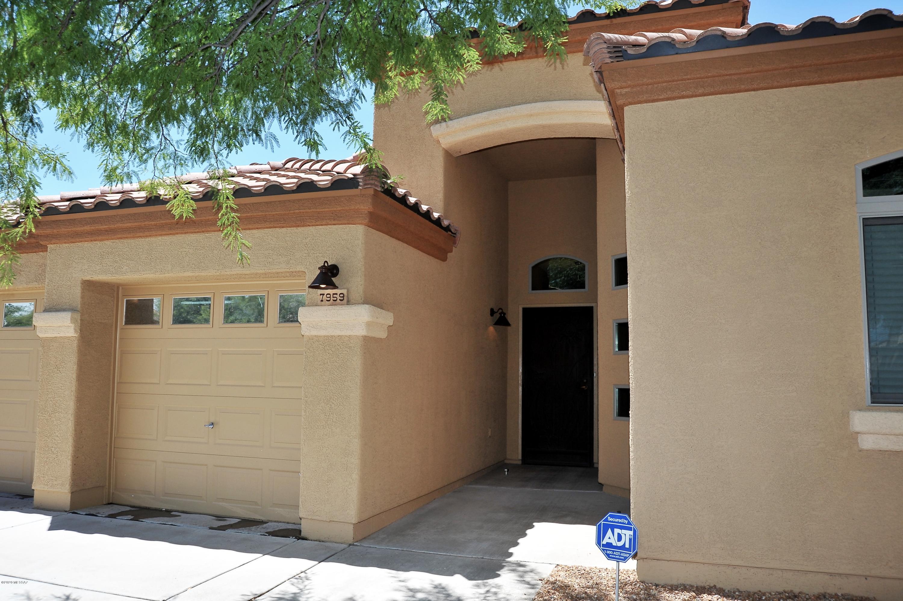 7959 North Rondure Loop Tucson, AZ 85743 - Photo 3 of 41 Gallery Image 3